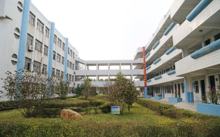 興化市安豐初級中學(xué)工程